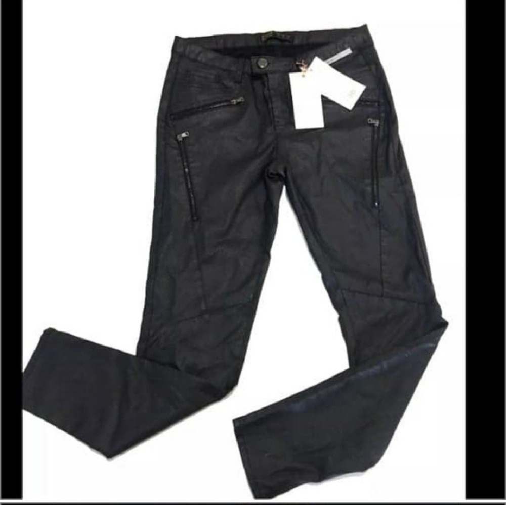 🔥😍Zara Jeans🔥(•Attnt.Only Size 2's  Left•)